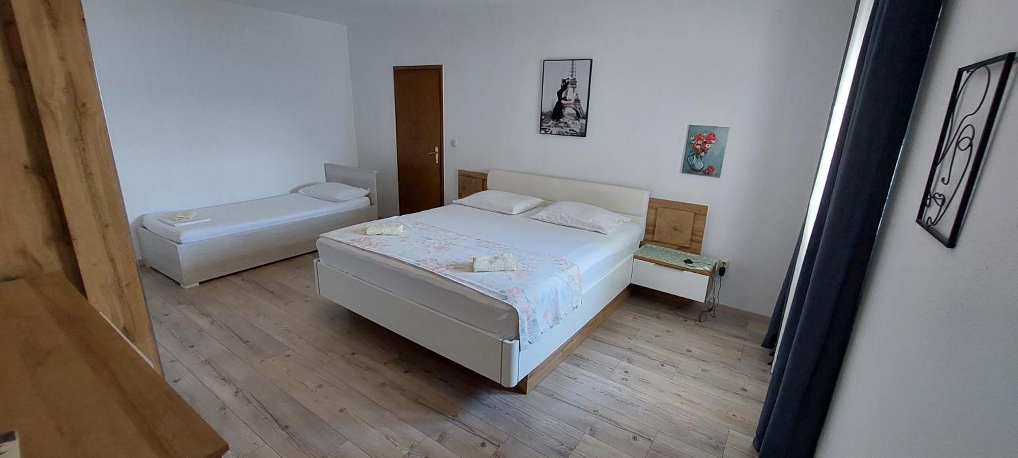 Apartments Dana Omiš Quarto foto